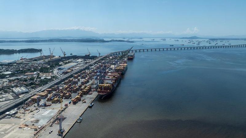 (Multimedia) Aranceles de EEUU y alta tasa de interés afectan crecimiento económico de Brasil, afirman industriales