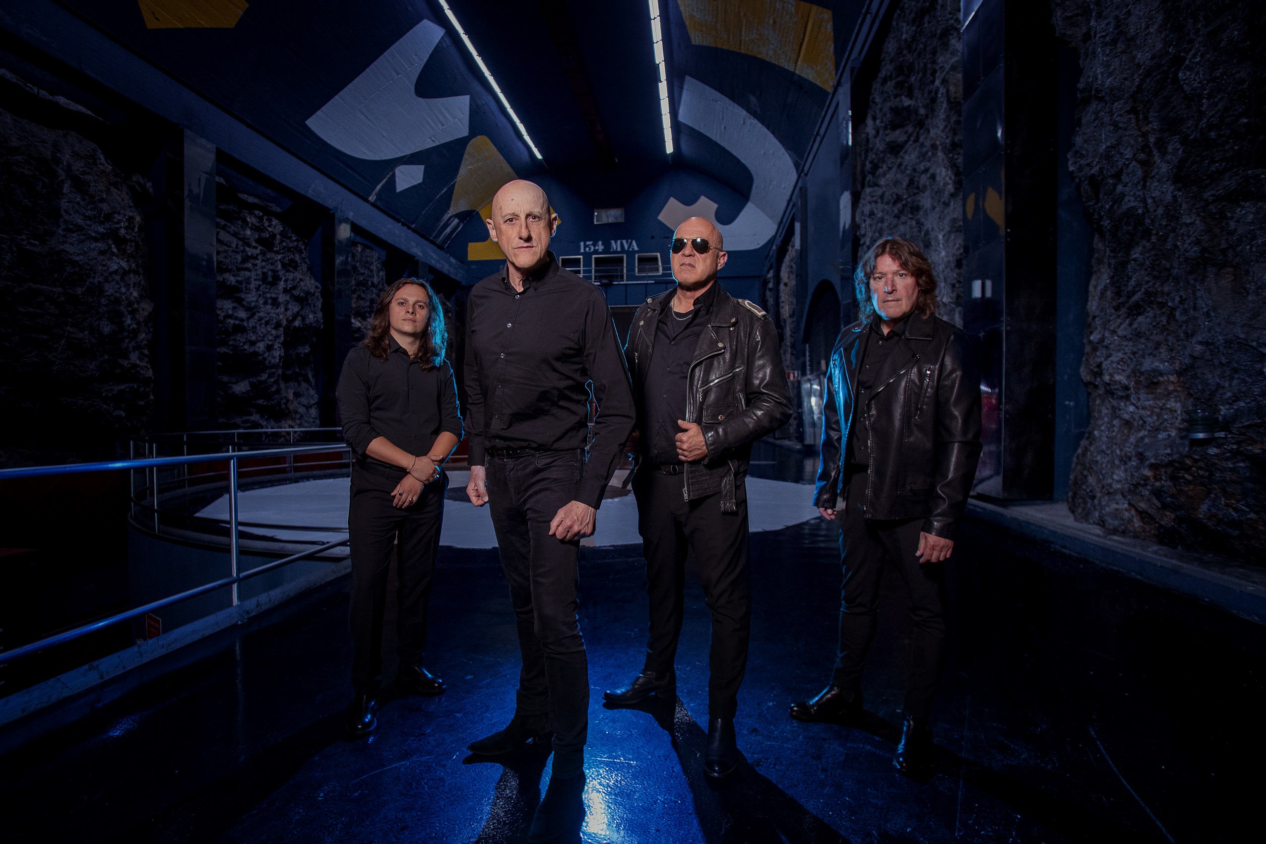 LA BANDA ESPAÑOLA ILEGALES REGRESA A MÉXICO CON SU CONCIERTO PRESENTANDO “JOVEN Y ARROGANTE”, SU NUEVO DISCO