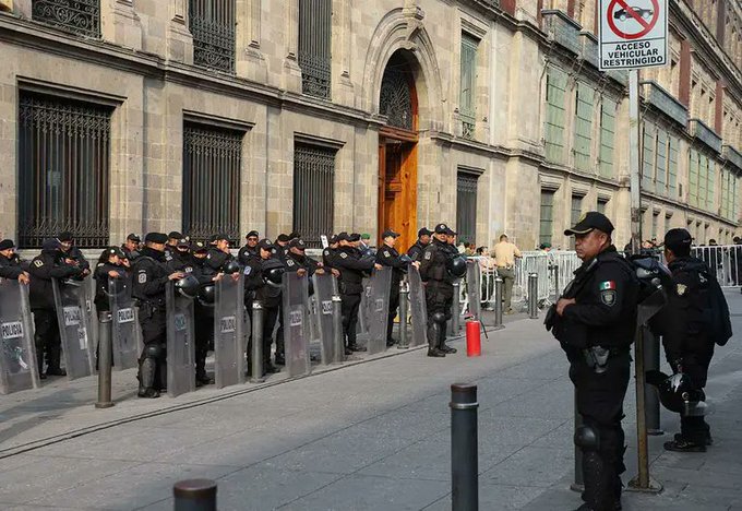 Claudia Sheinbaum se reúne con empresarios en Palacio Nacional