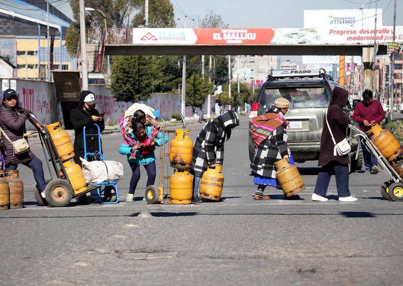 (Multimedia) Gobierno boliviano respalda iniciativas legislativas para sancionar bloqueos de caminos