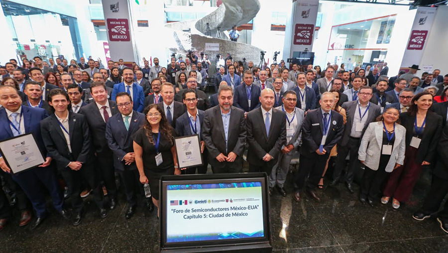 Secretaría de Economía entrega a QSM Semiconductores el Sello Hecho en México