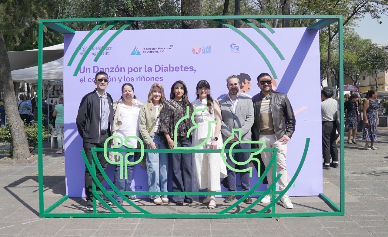 Bailar para cuidar el corazón y los riñones: celebran el “Danzón por la Diabetes”