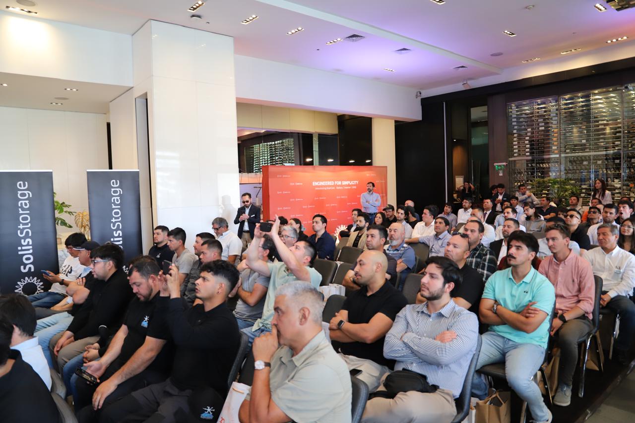 SolisSotorage presenta con Éxito Evercore en Chile