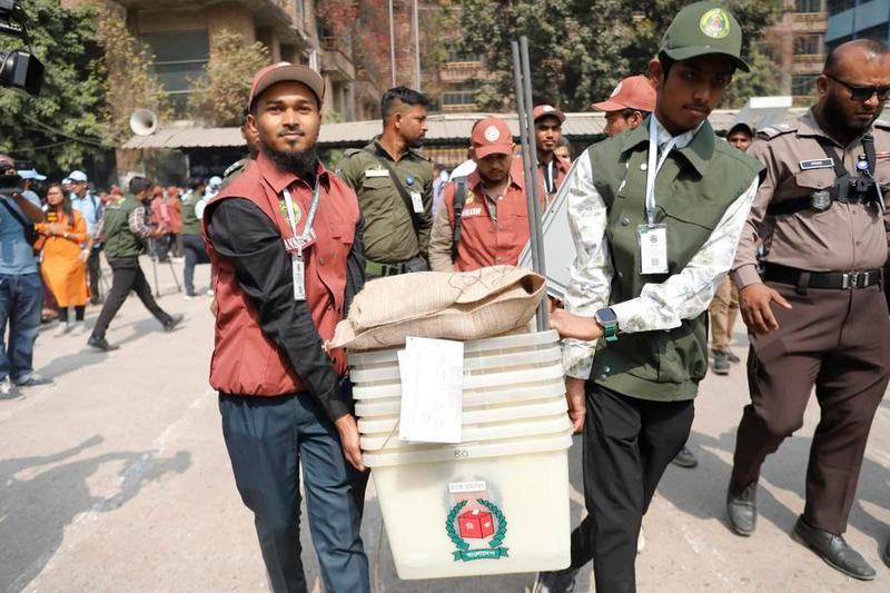 (Multimedia) Comienzan elecciones al Parlamento nacional en Bangladesh
