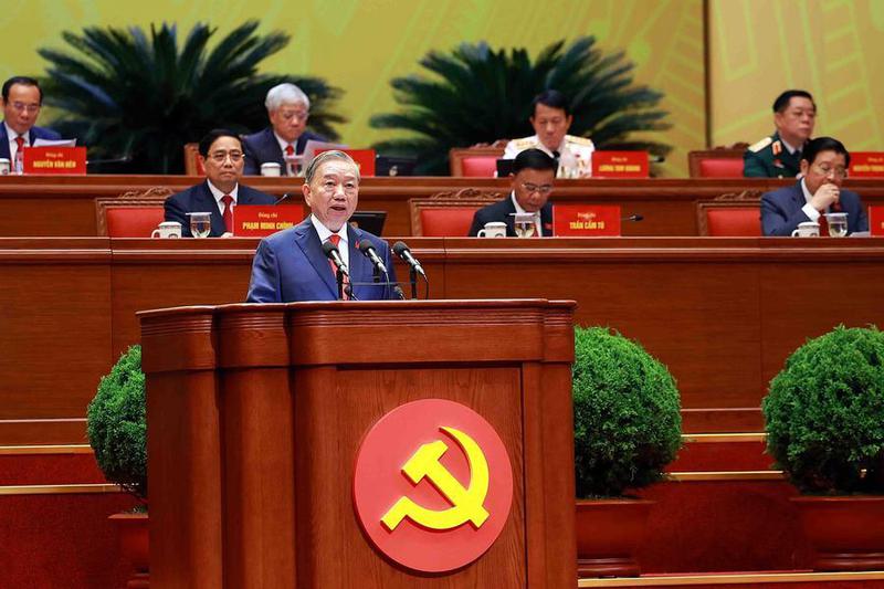(Multimedia) To Lam es reelegido jefe del Partido Comunista de Vietnam