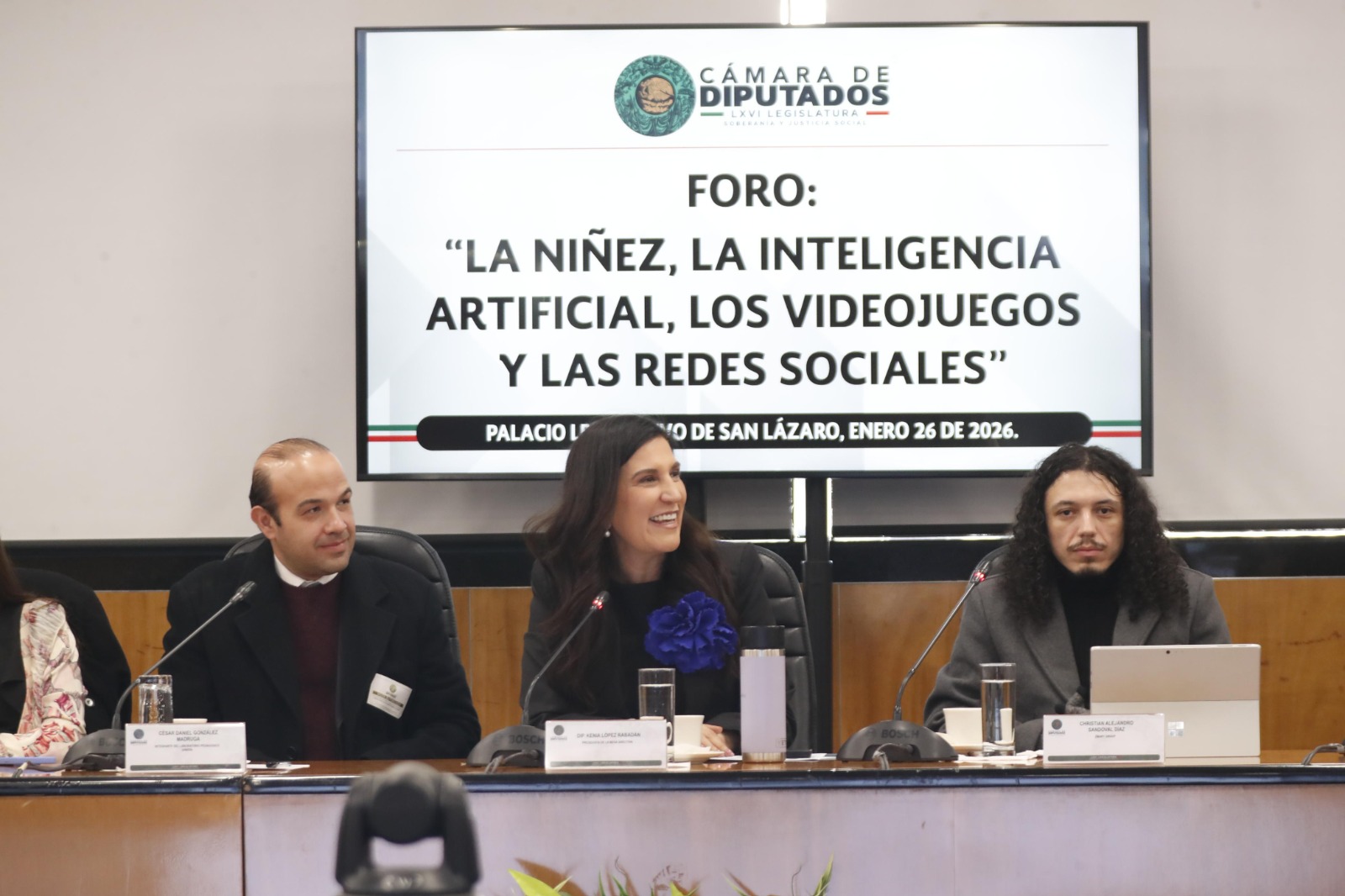 Cámara de Diputados, obligada a participar en la discusión de la IA, videojuegos y redes sociales y hacerlo bien: López Rabadán