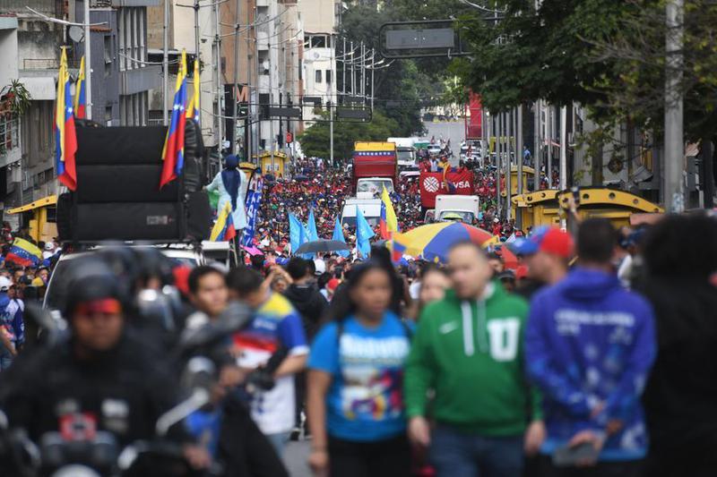 (Multimedia) Presidenta encargada de Venezuela firma y celebra reforma de la Ley de Hidrocarburos