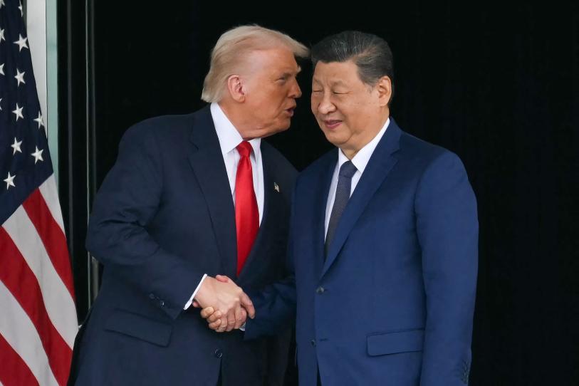 Xi Jinping y Donald Trump sostienen llamada antes de visita prevista a China