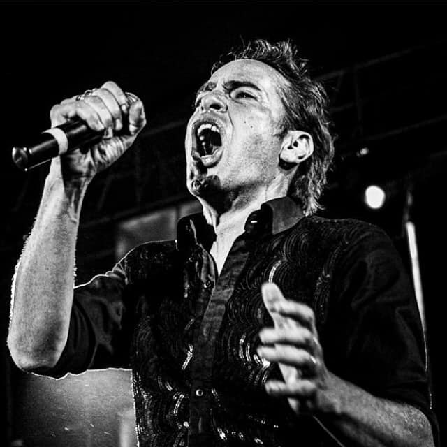 Salvador Moreno y Héctor Quijada se reúnen en un concierto íntimo en La Marakita en CDMX el 12 de marzo