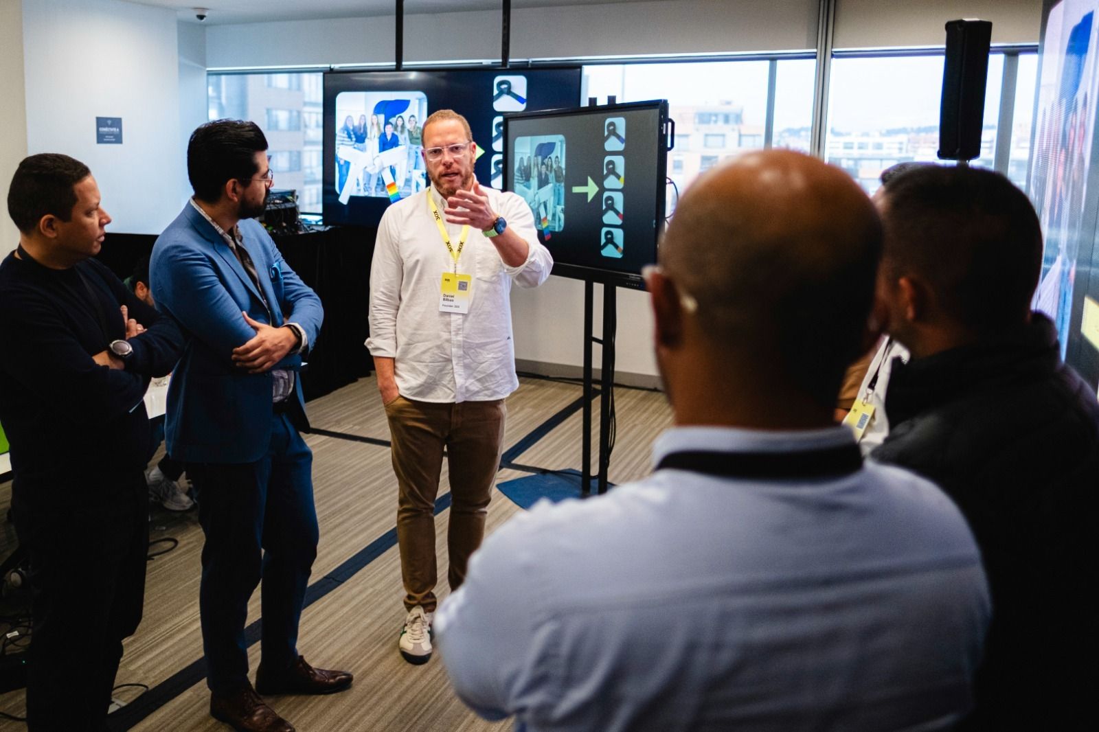 Los cinco grandes retos que frenan el crecimiento de las pymes mexicanas en la era digital según 30X